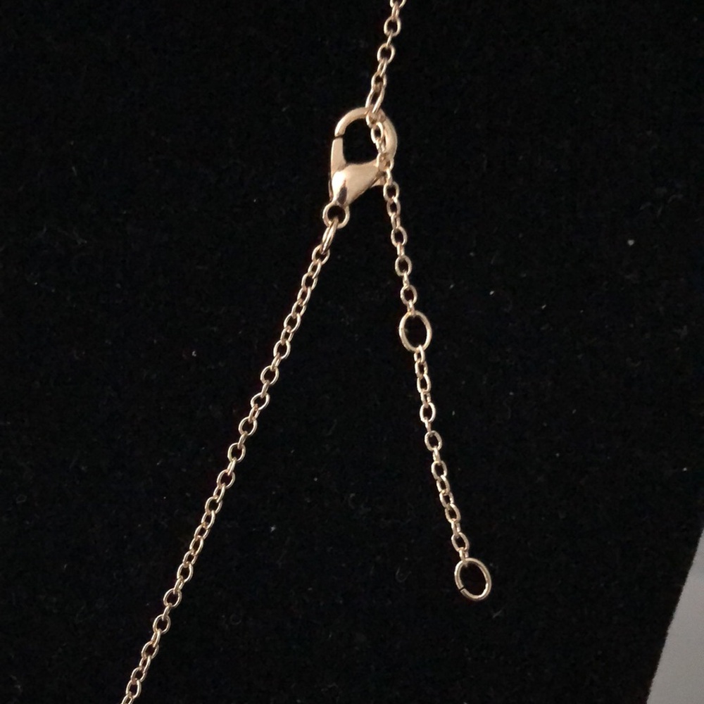 Gold Heart ❤️ Necklace - Picture 5 of 8